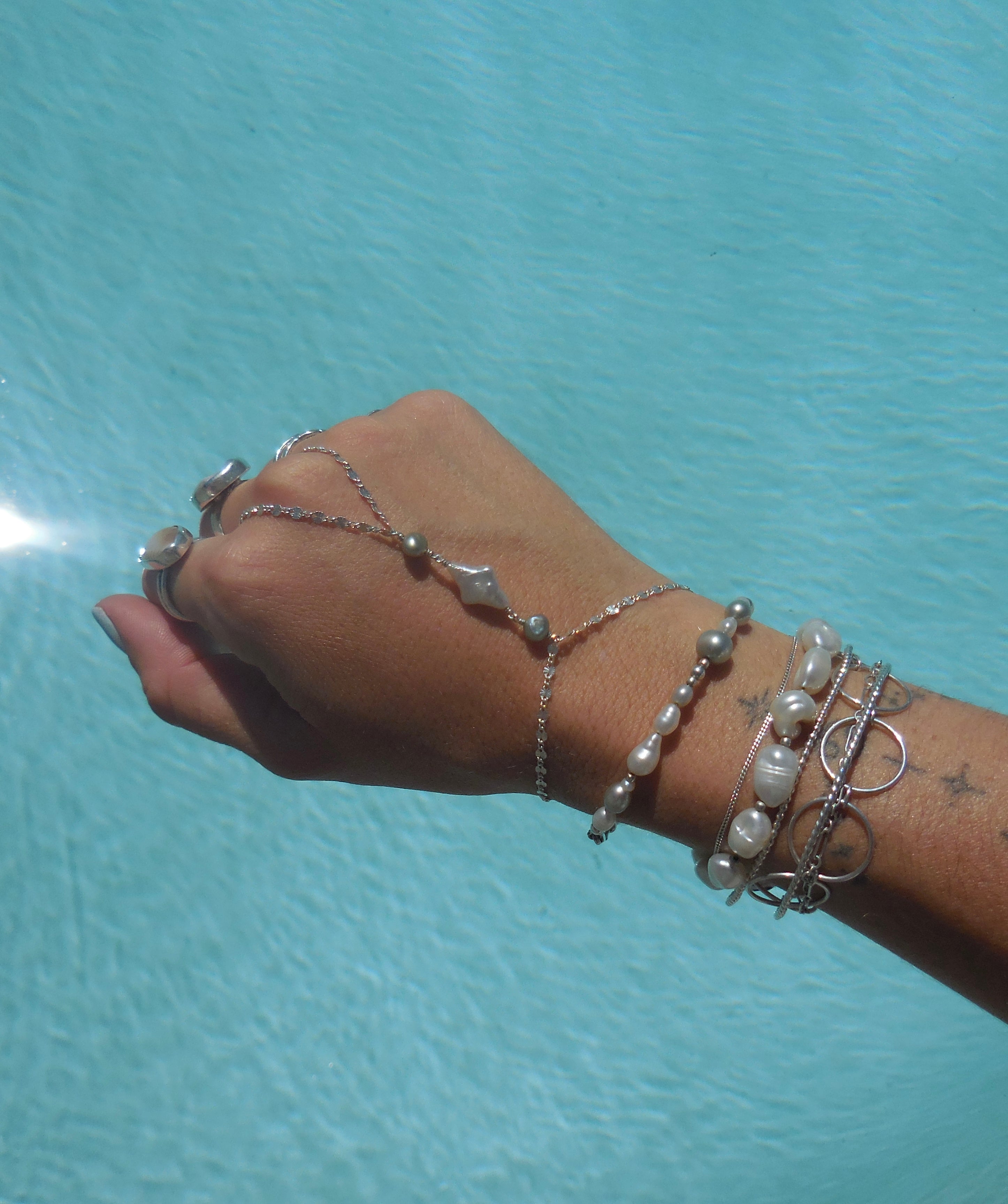 Sunkissed Handchain