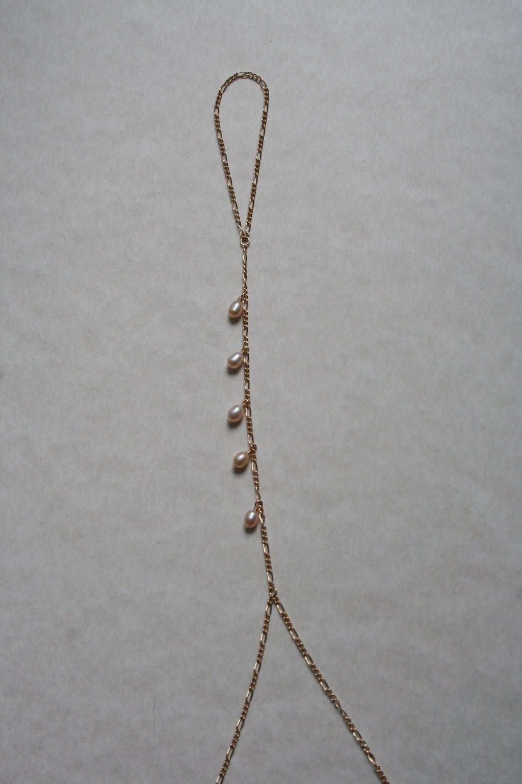 Glow Handchain