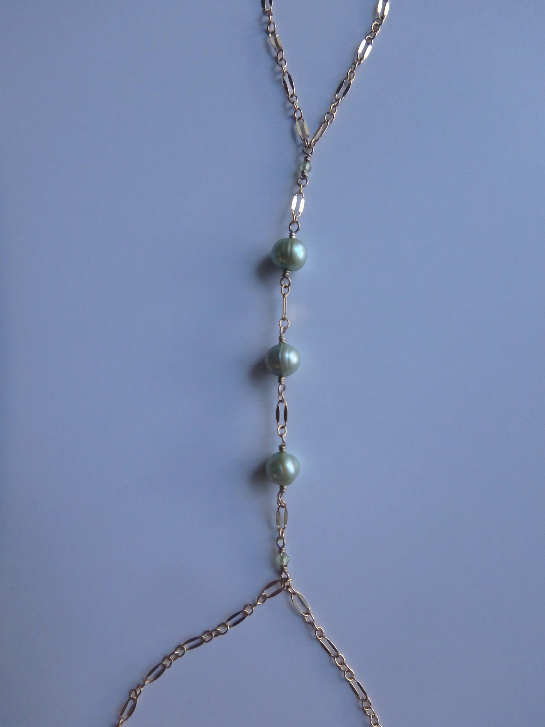 Hara Green Handchain