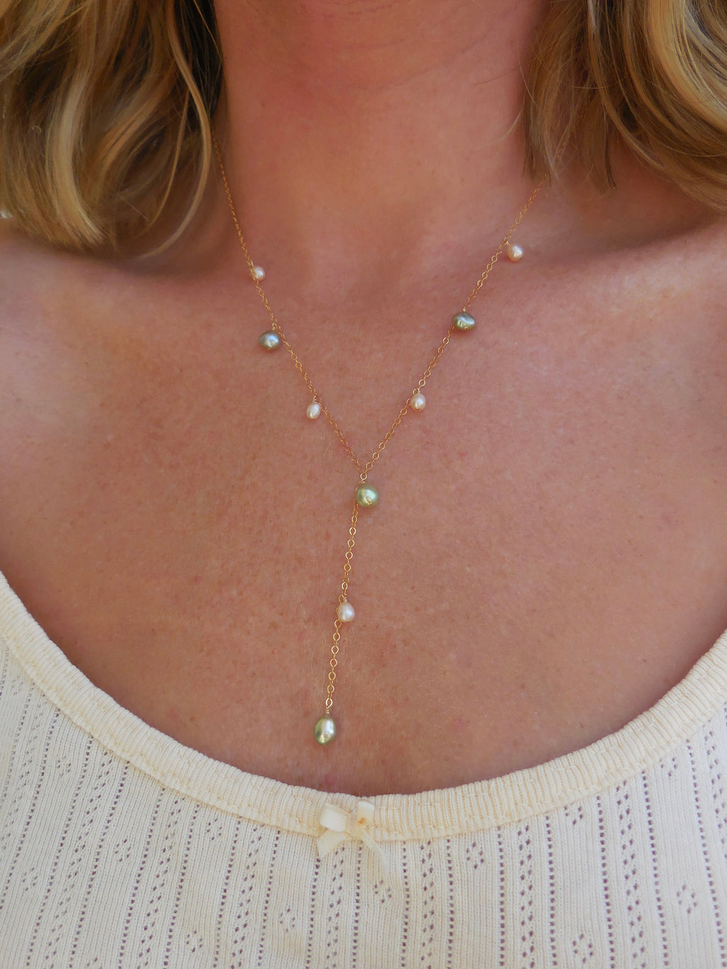 Tropic Lariat