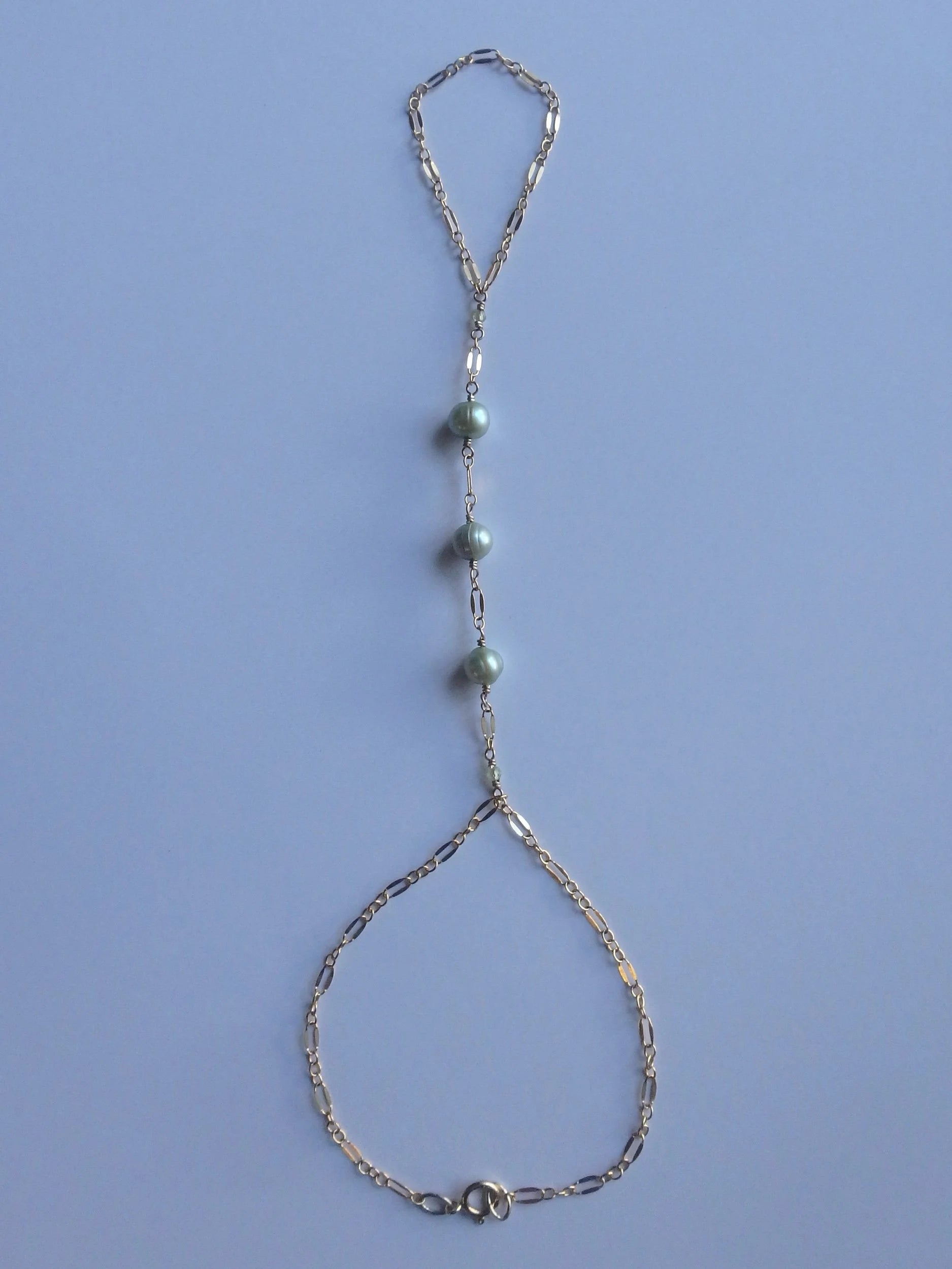 Hara Green Handchain