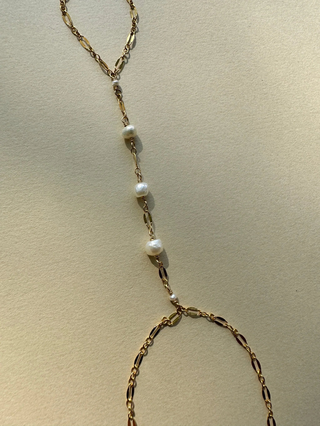 Hara Handchain