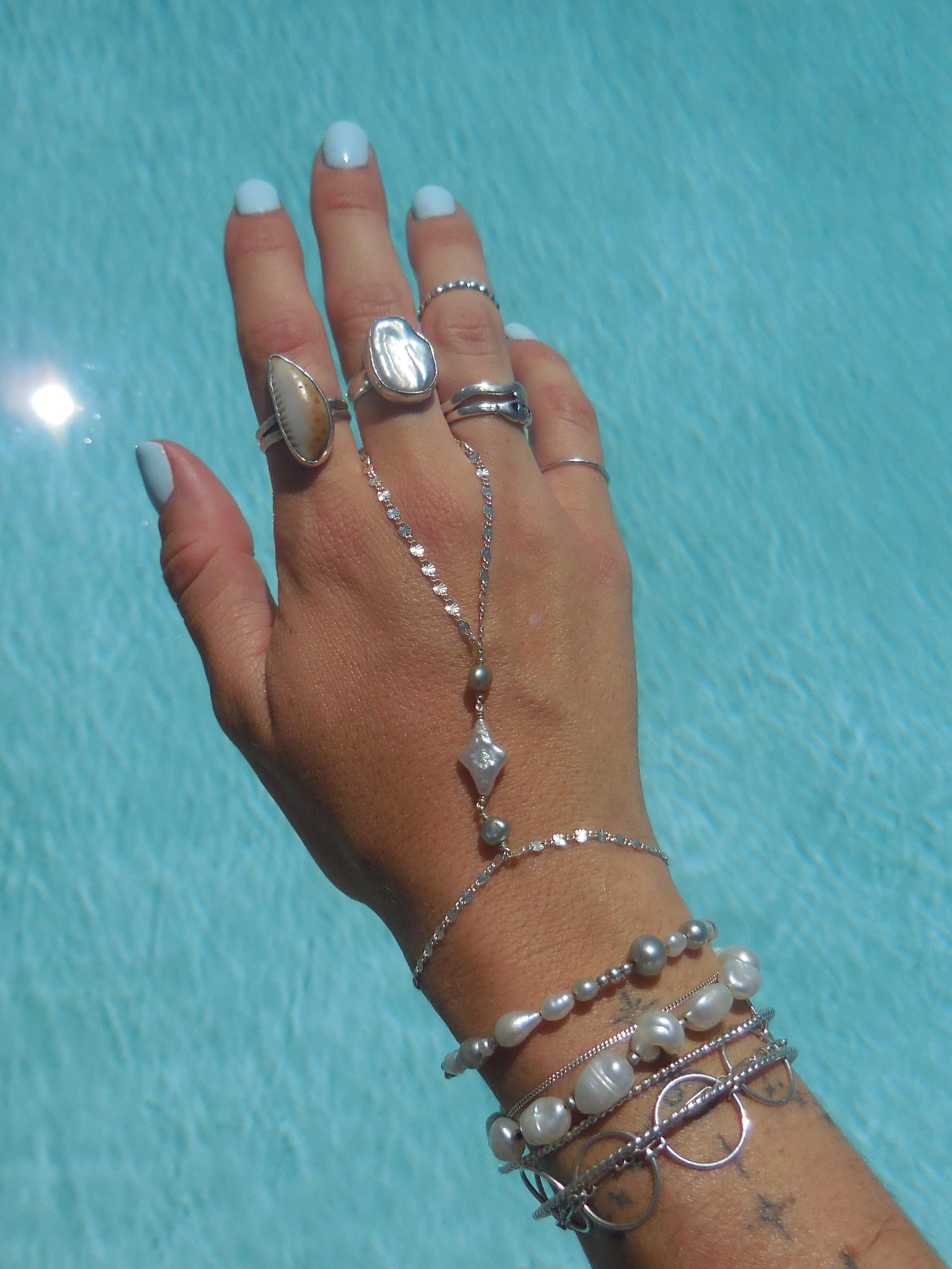 Sunkissed Handchain