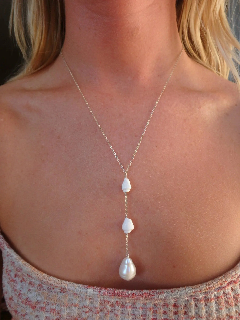 Lily Necklace