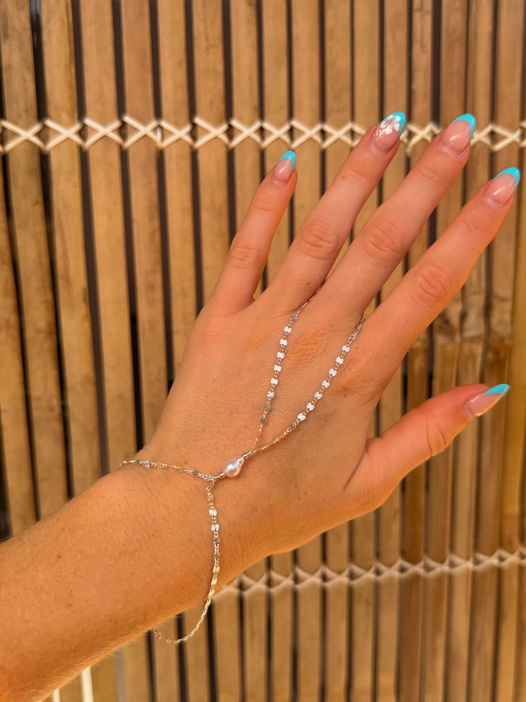 Starburst Handchain