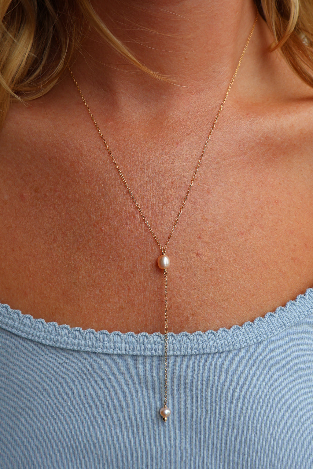 Rosa Lariat Necklace