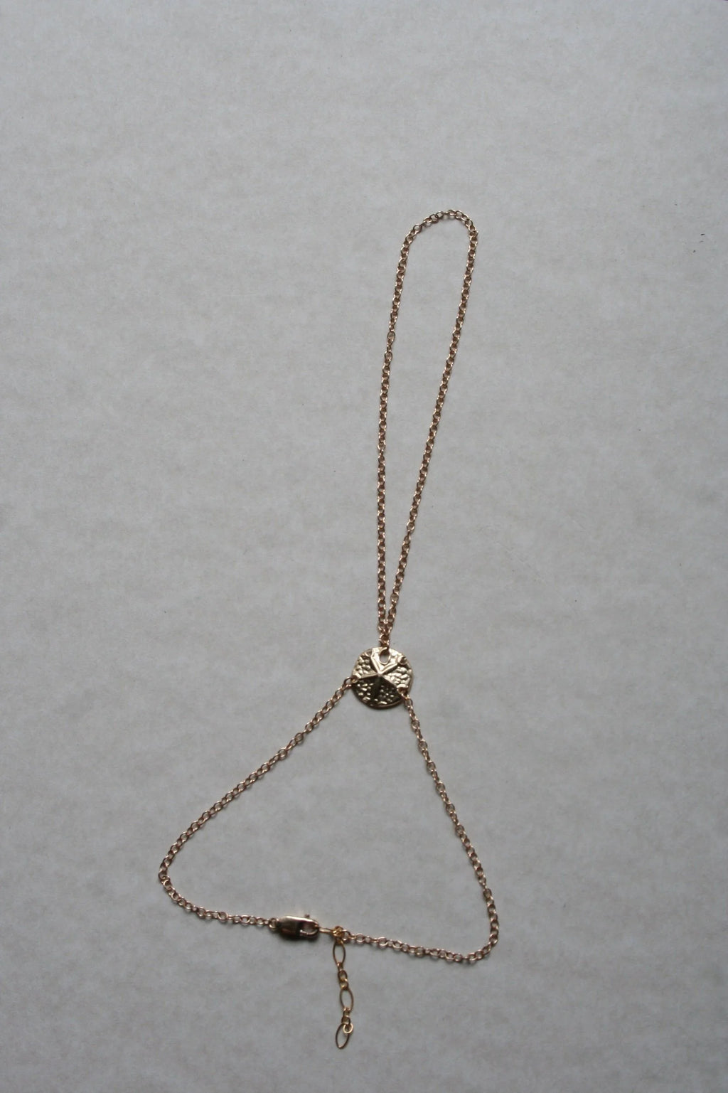 Solace Handchain