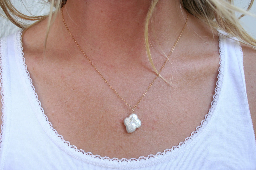 Moondrift Necklace