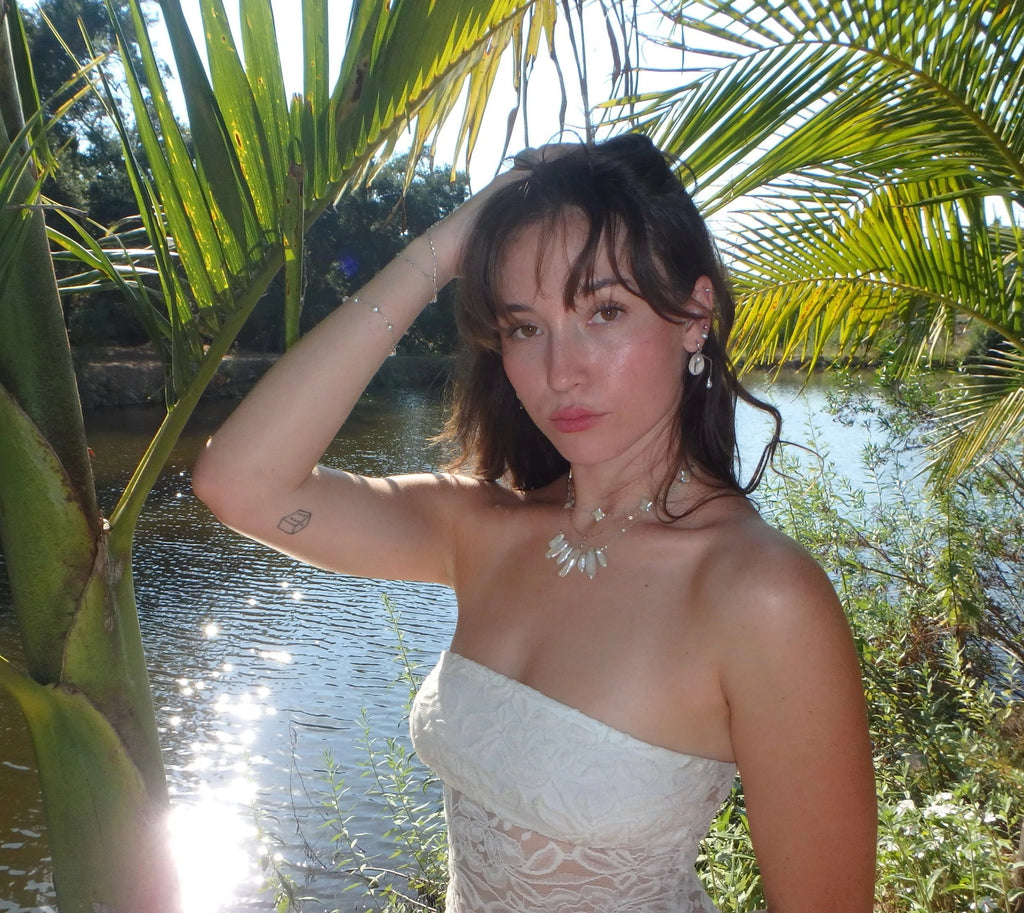 Seven Floating Pearls Necklace