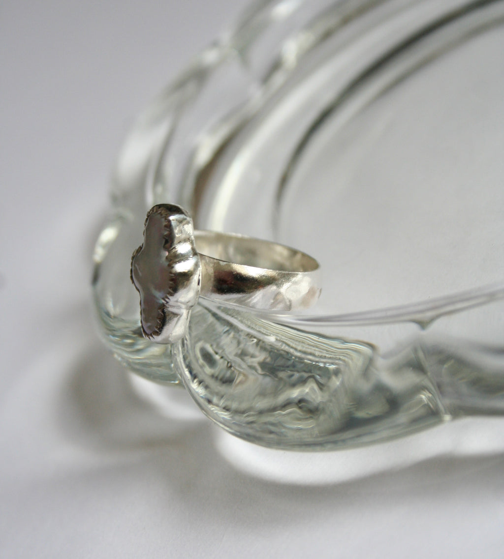 Evie Ring • Size 5