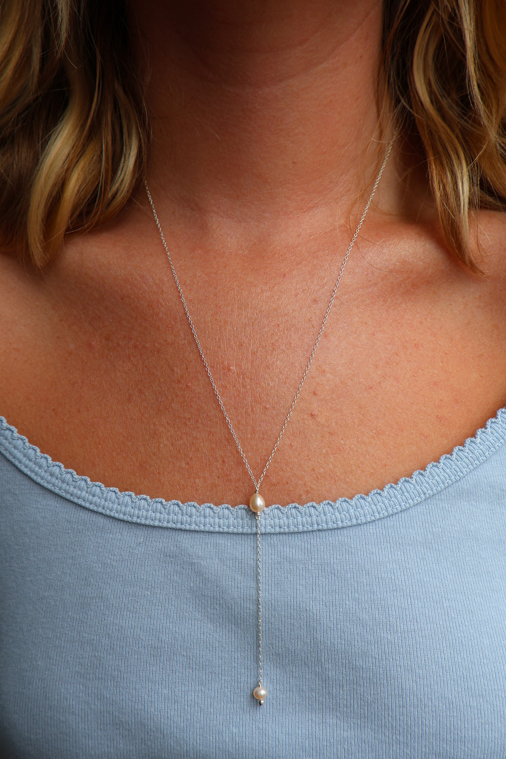 Rosa Lariat Necklace