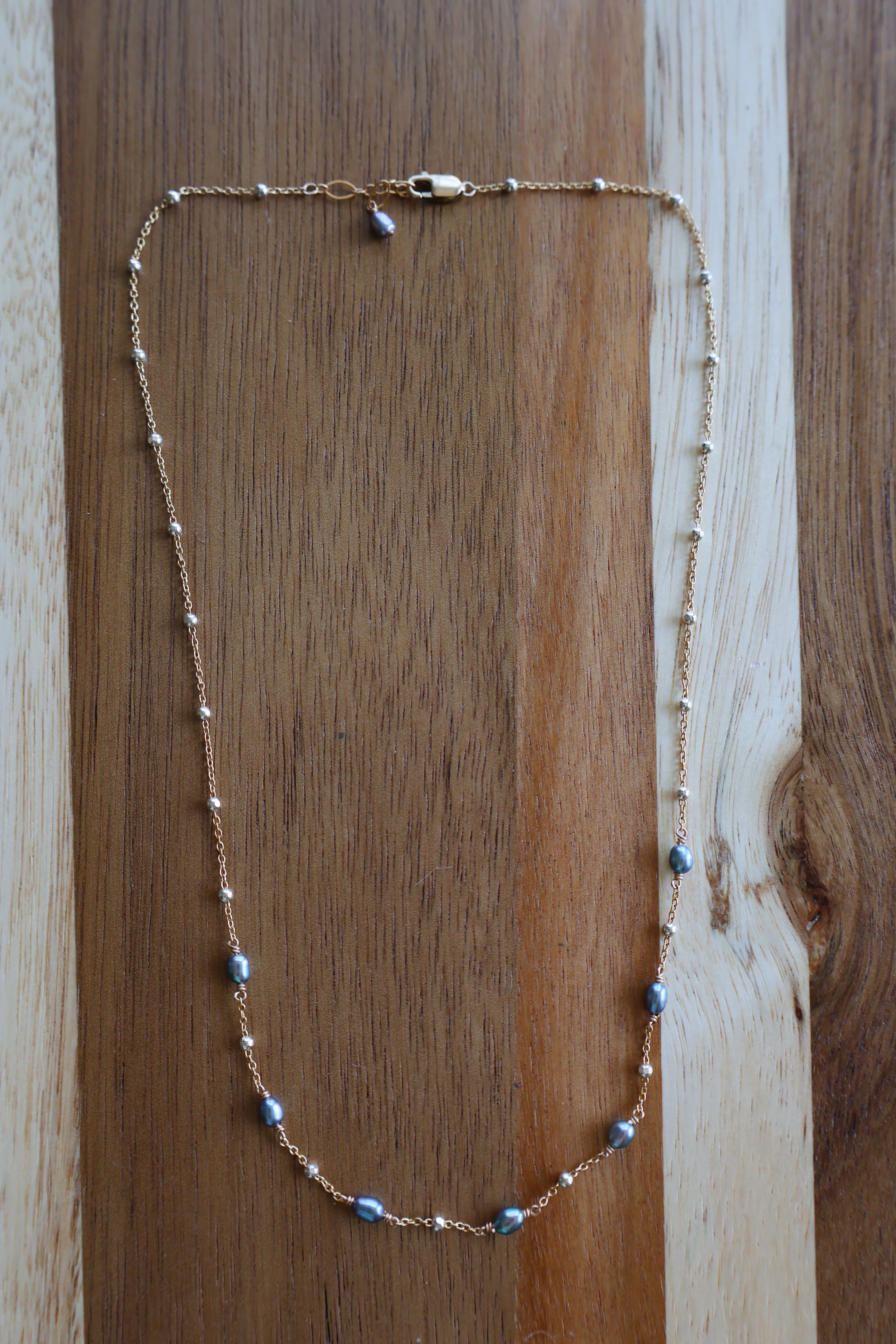 Swell Necklace