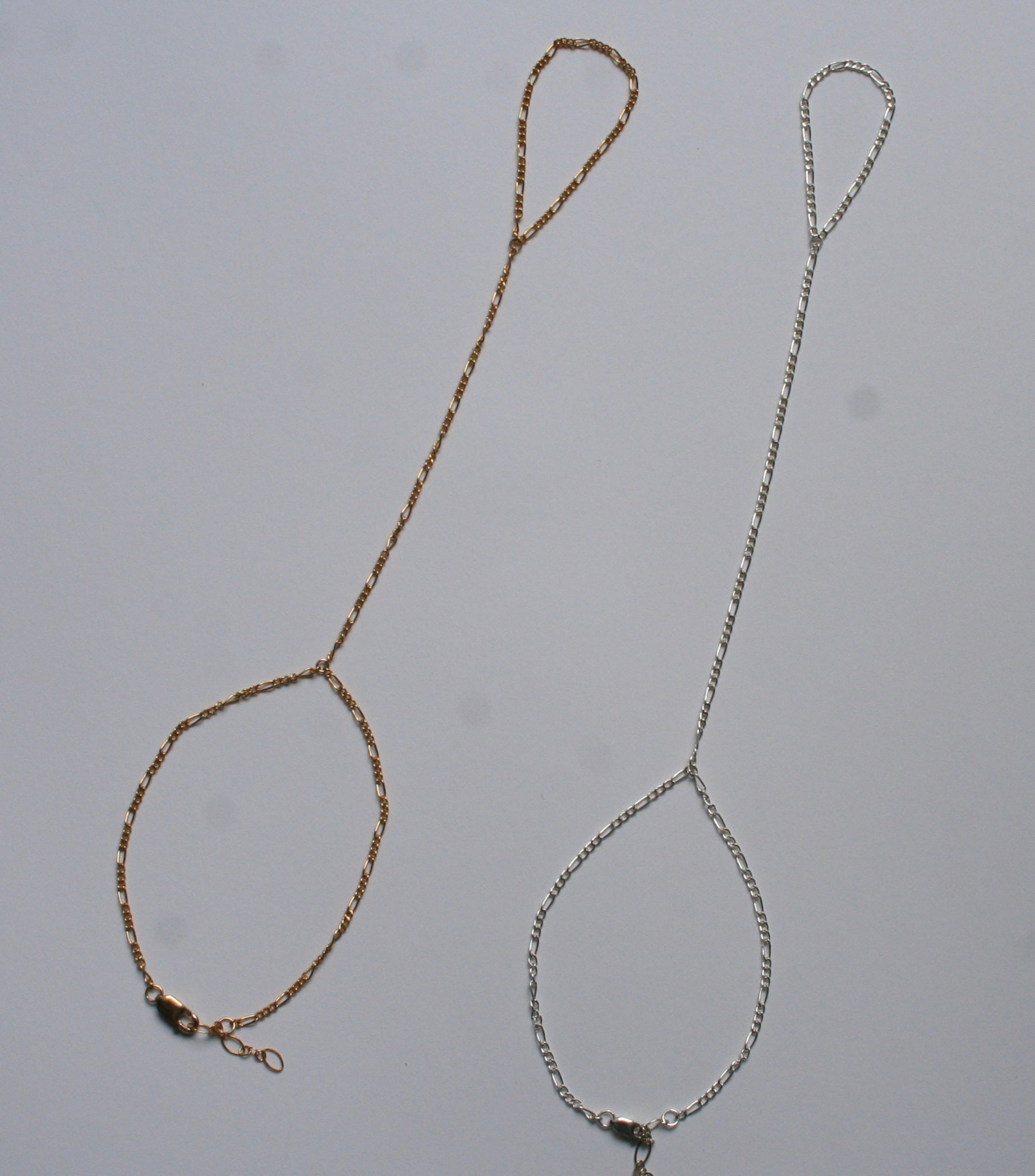 Figaro Handchain
