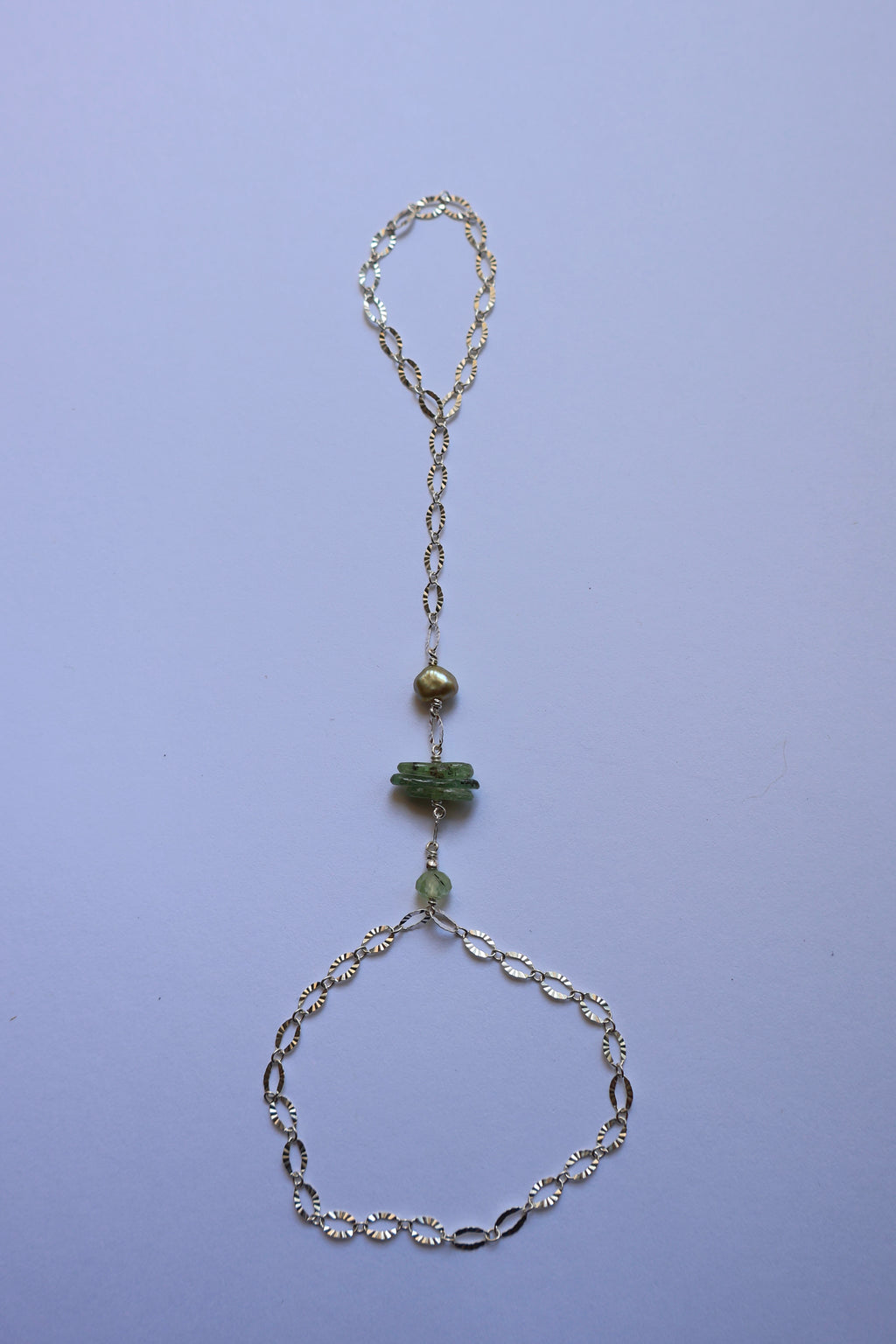 Eve Handchain