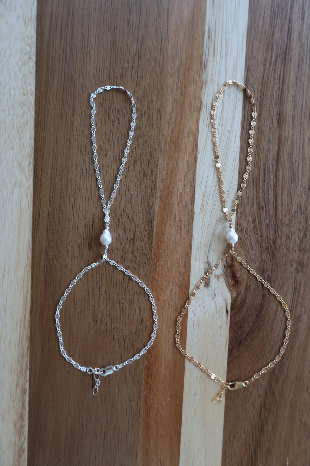Starburst Handchain
