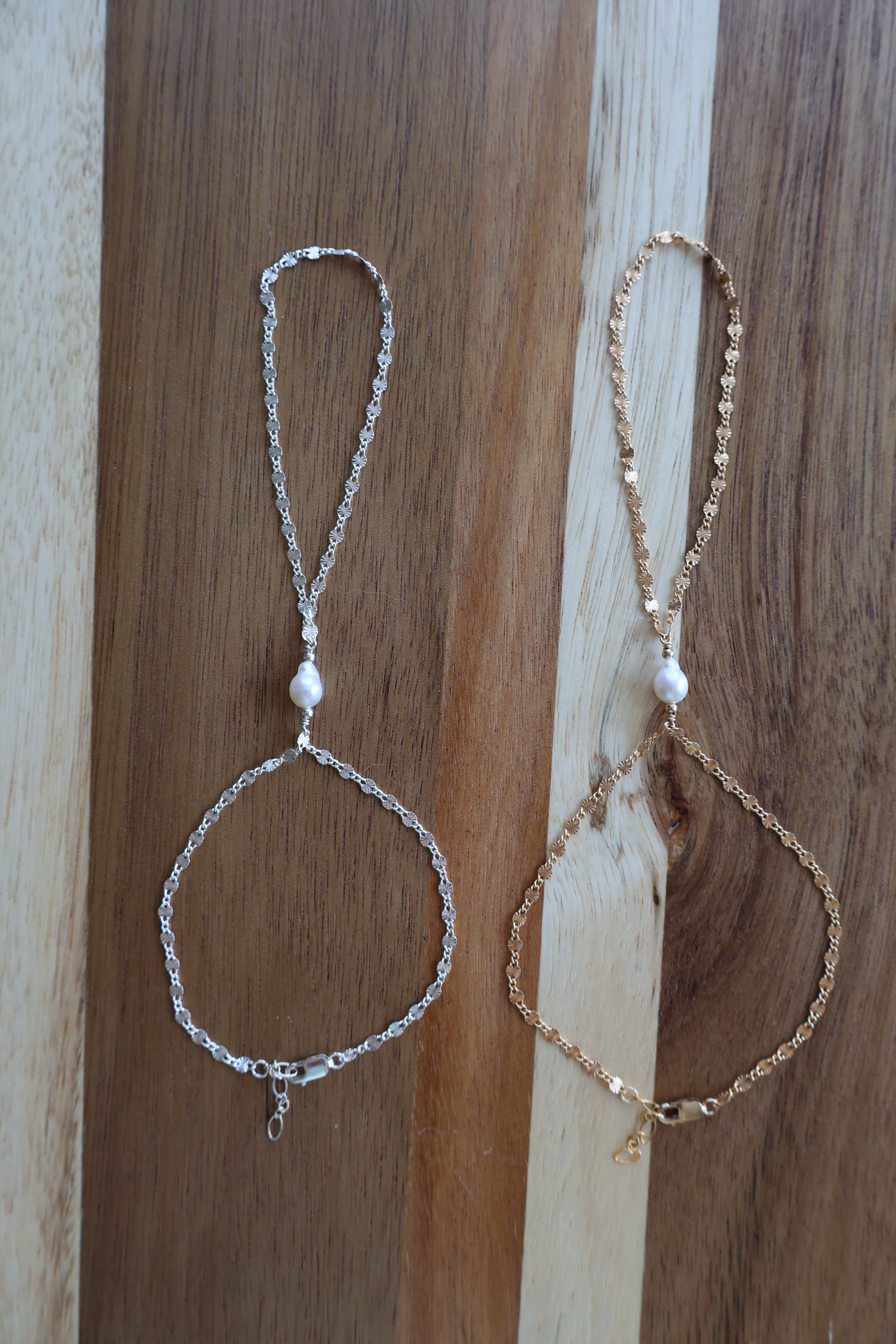 Starburst Handchain